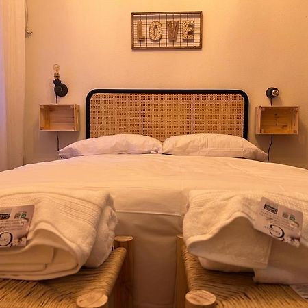 Apartamento Turistico R. Gonzalez Abreu Sevilla Dış mekan fotoğraf