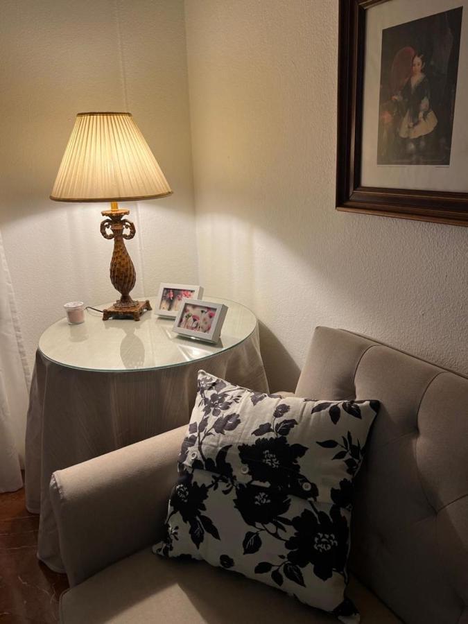 Apartamento Turistico R. Gonzalez Abreu Sevilla Dış mekan fotoğraf