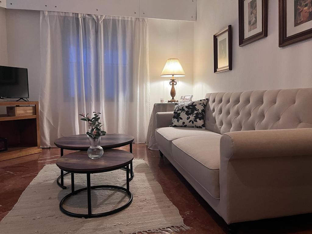 Apartamento Turistico R. Gonzalez Abreu Sevilla Dış mekan fotoğraf