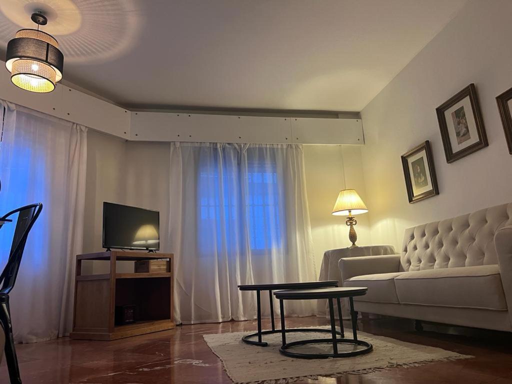 Apartamento Turistico R. Gonzalez Abreu Sevilla Dış mekan fotoğraf