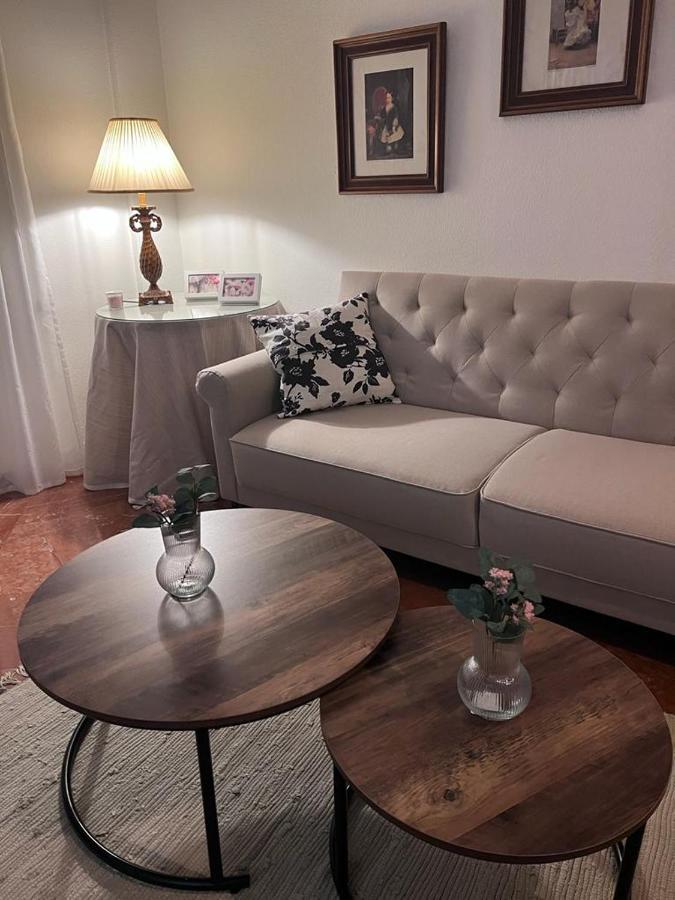 Apartamento Turistico R. Gonzalez Abreu Sevilla Dış mekan fotoğraf